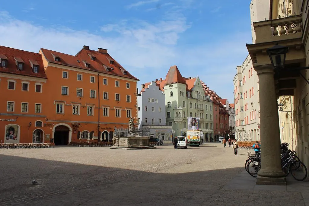 Altstadthotel Arch - Im Herzen der Altstadt Regensburg 4*,