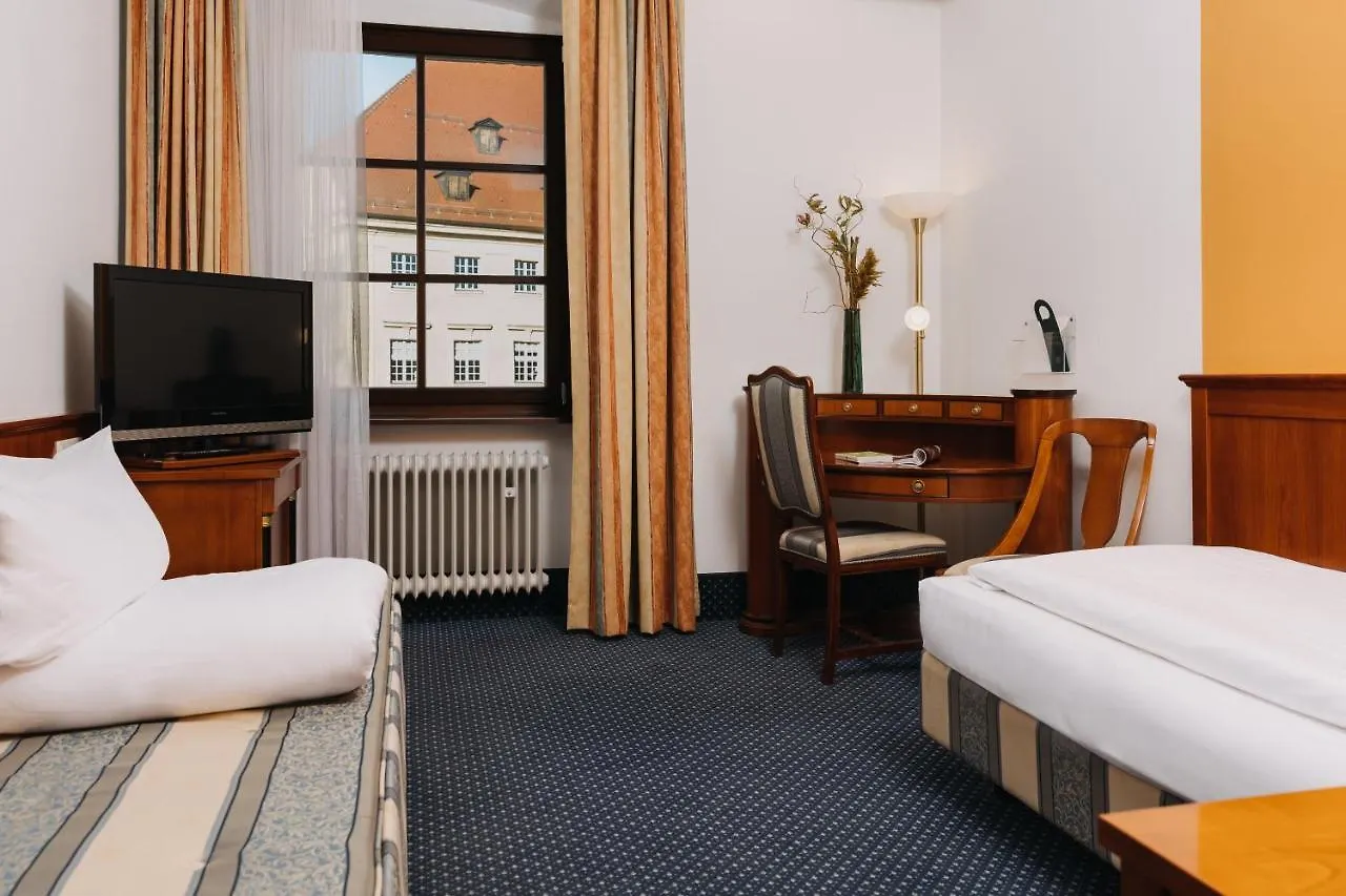 **** Hotel Altstadthotel Arch - Im Herzen der Altstadt Regensburg Deutschland