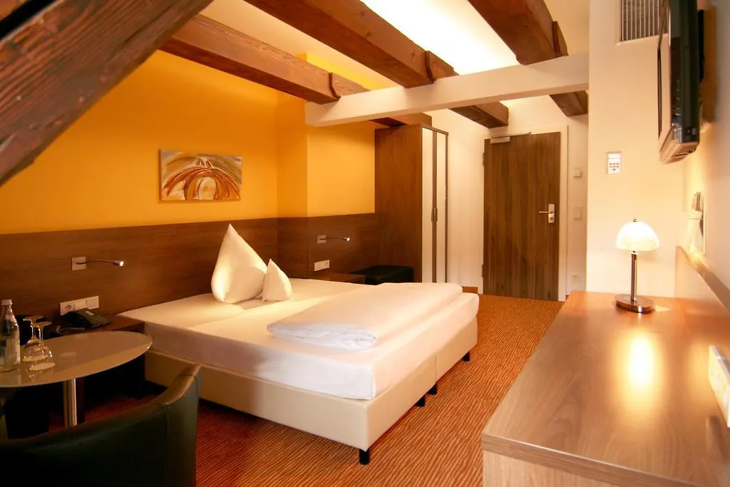Altstadthotel Arch - Im Herzen der Altstadt Regensburg 4*,