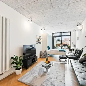 Lit Living - Luxus Loft - Box Spring - Air Con - Bbq - Panorama Apartment