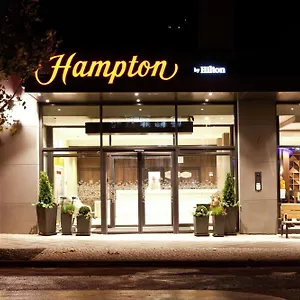 hampton-by-hilton-berlin-city-east-side-gallery.find-berlin-hotels.com/