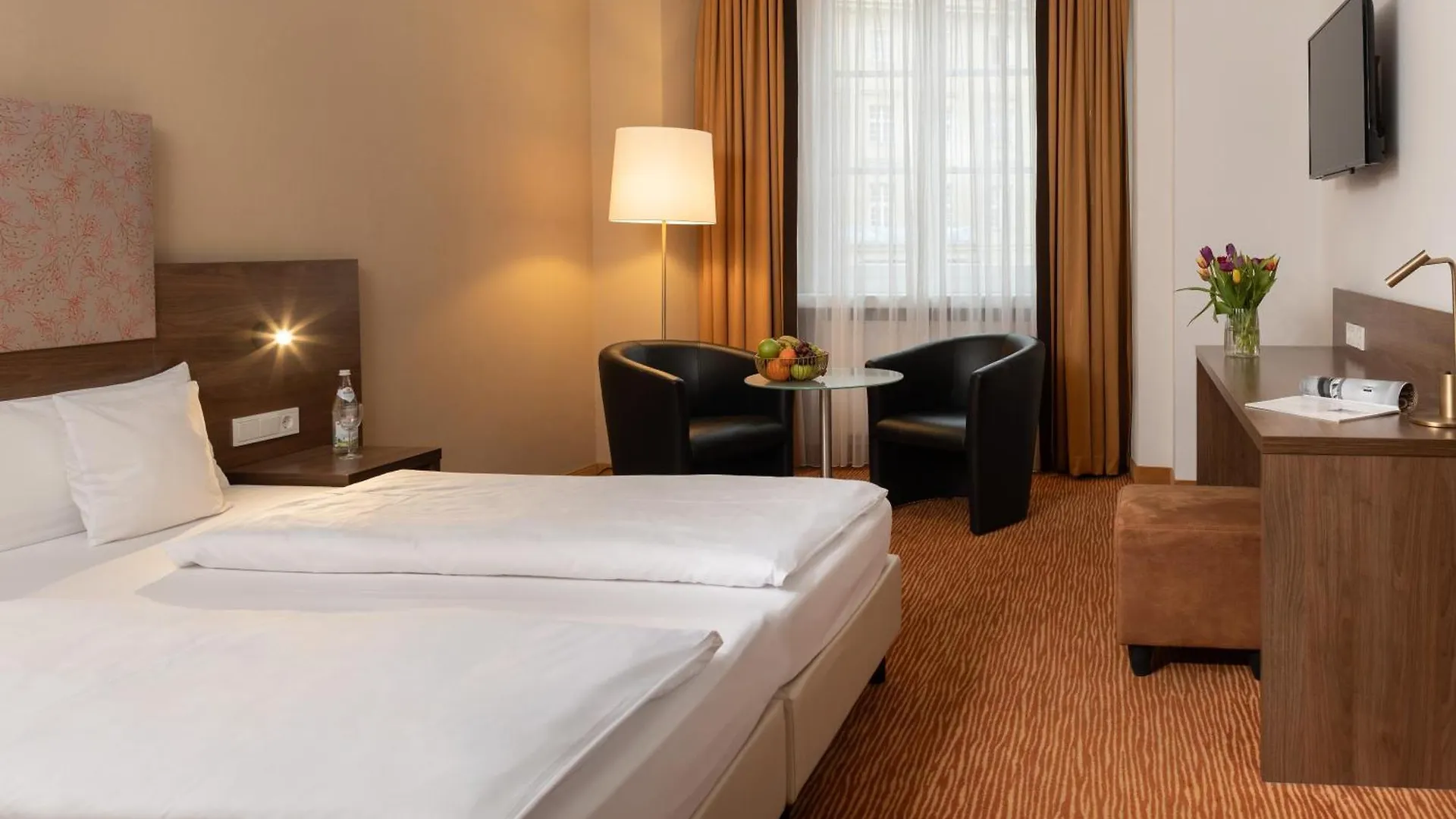 **** Hotel Altstadthotel Arch Regensburg Germany